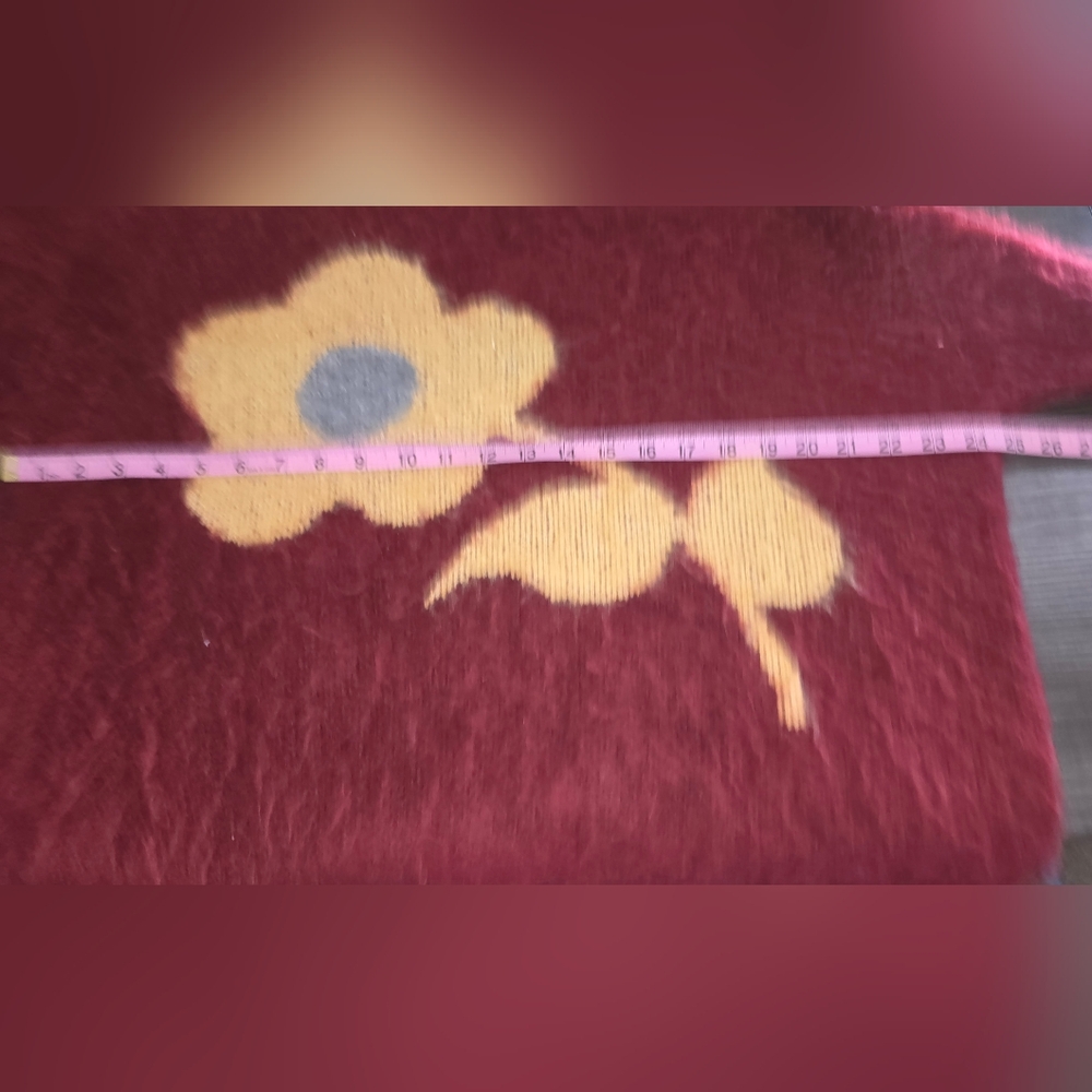 POL Red and Yellow Floral Knit Sweater PTP is 25 (F) - Picture 9 of 11